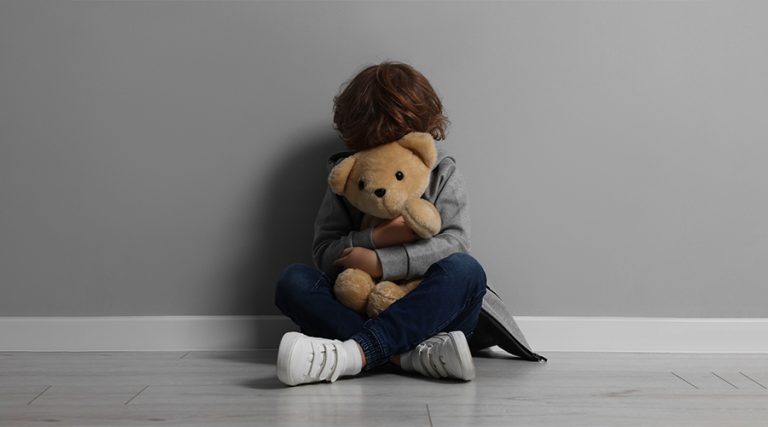 The Effects of Childhood Abandonment in Adult Relationships